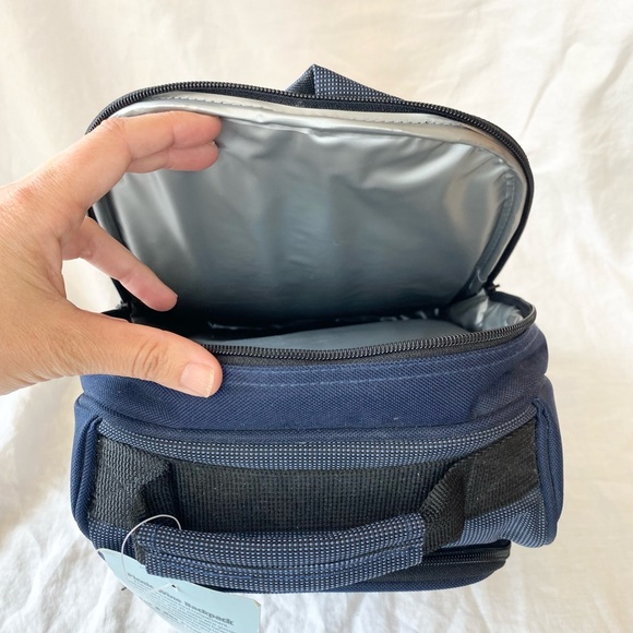 NWT Icicle Picnic Cooler Backpack - Picture 3 of 13